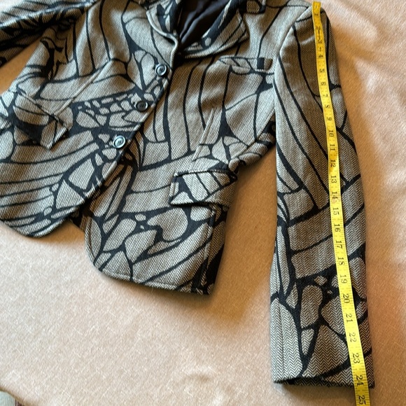 Gently worn Armani blazer - Picture 10 of 10